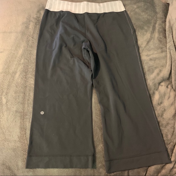 lululemon athletica Pants - Lululemon Still Crops Grey Size 8